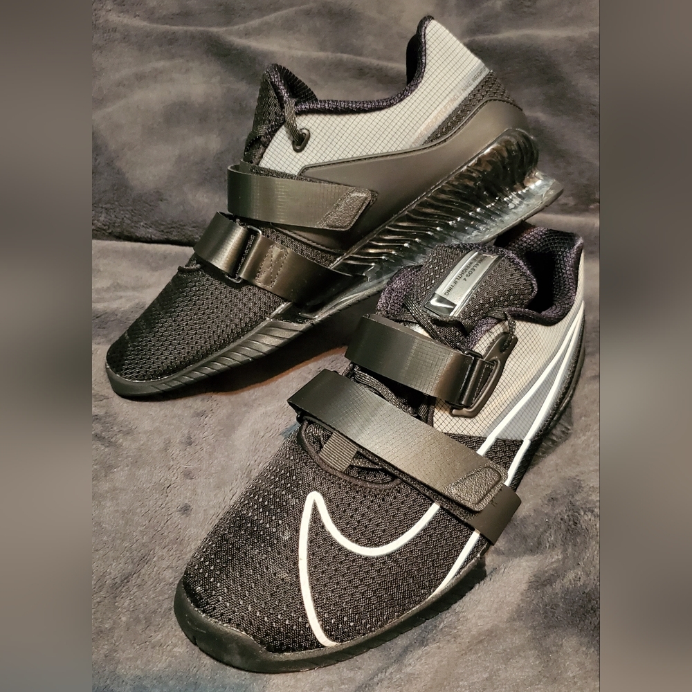 Nike Romaleos 4 Weightlifting Powerlifting Shoes CD3463-010 Black Mens Size 10.5